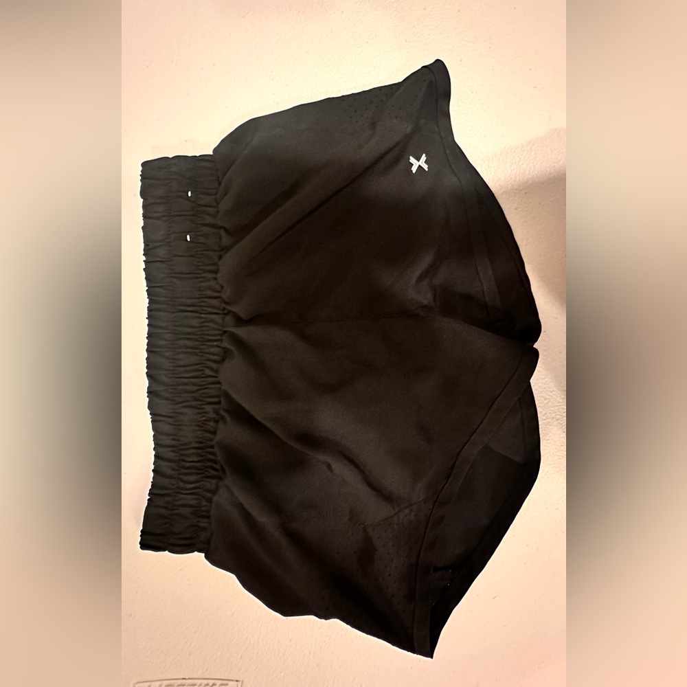 Xersion Girls black shorts